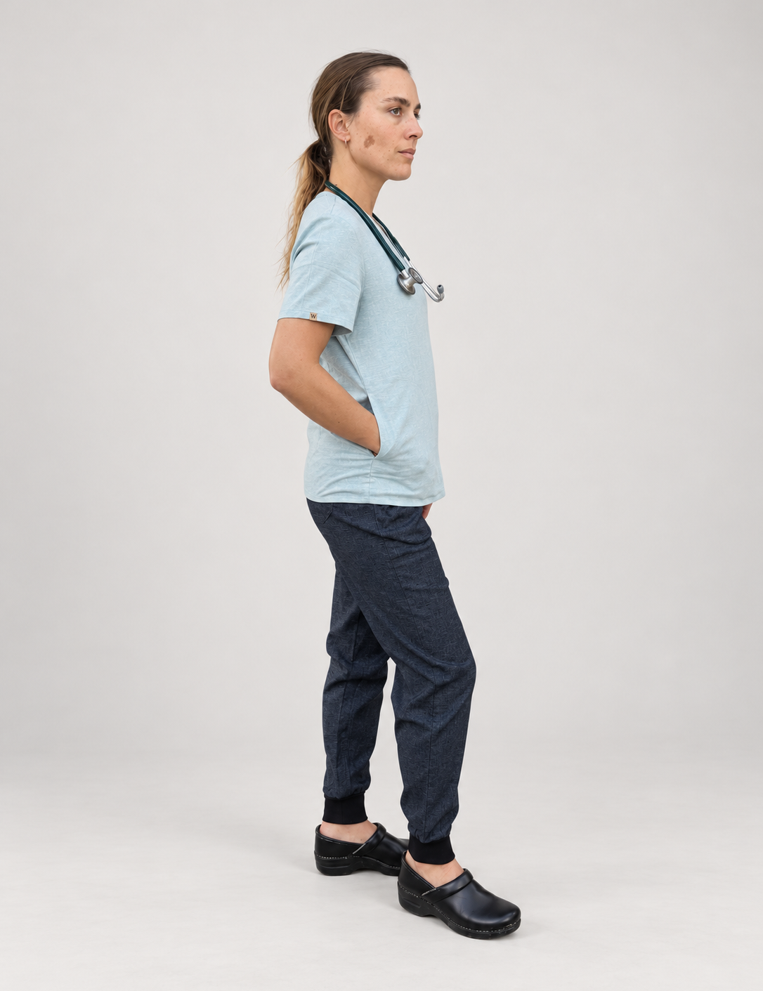 Kyoto Scrub Top and Alba Scrub Pants, side outfit